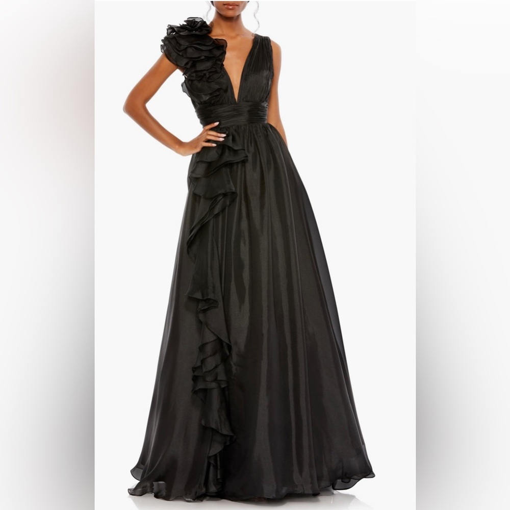 Mac Duggal Ruffle Detail Ruched Chiffon Ballgown